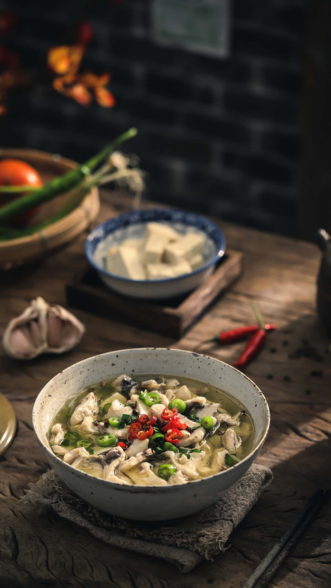 Pickled chinese cabbage and fish are cold screenshot