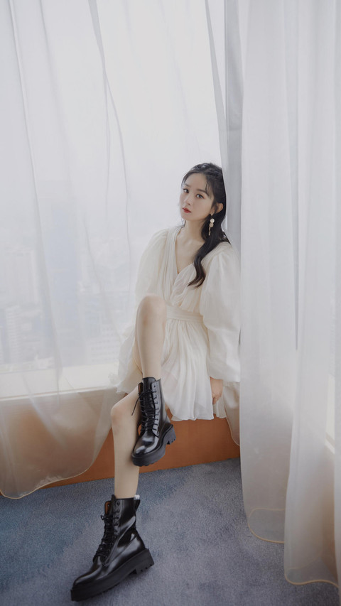 赵丽颖白裙写真 screenshot