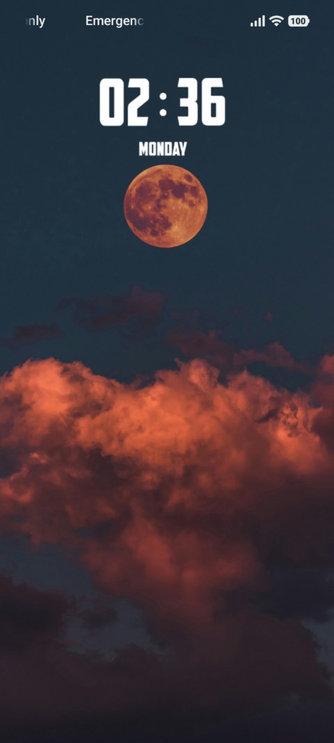 Red Moon screenshot