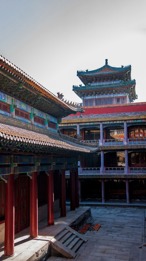 Traditional architecture screenshot