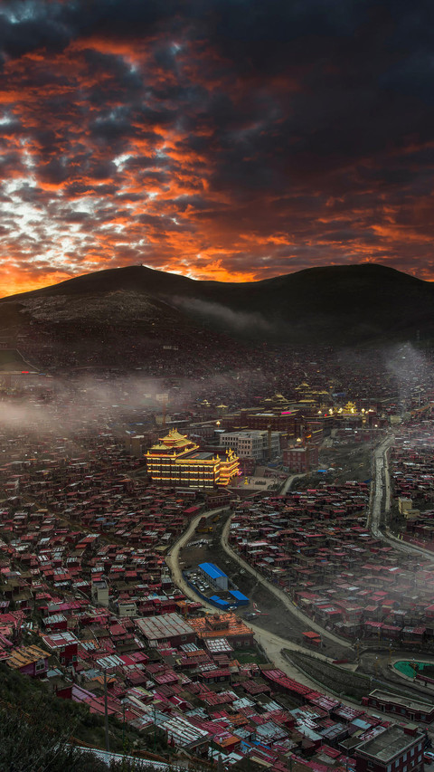 美丽又神圣的色达 screenshot
