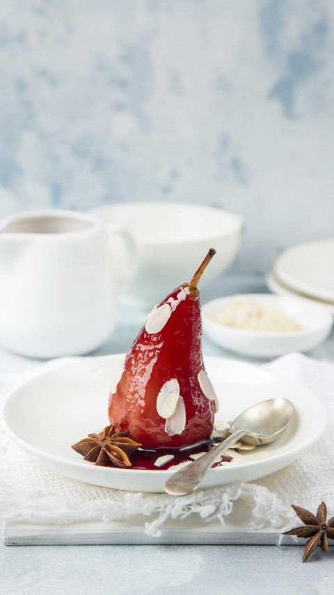 Poached Pears in Spicy Red Wine Syrup screenshot