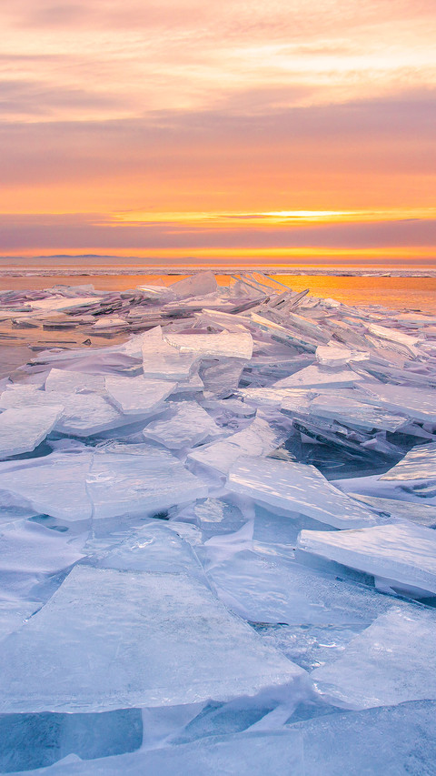 Lake baikal in winter 2 screenshot