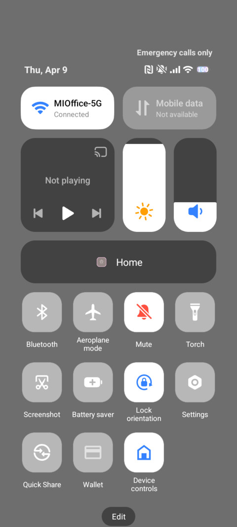 Bunny and eggs screenshot