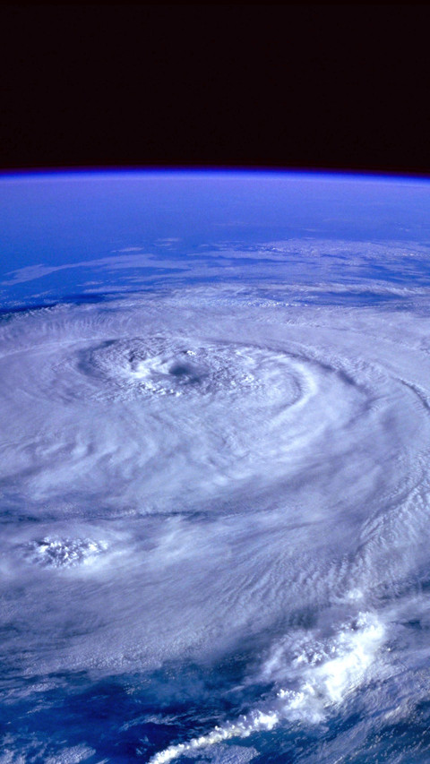 aerial-view-astronomy-clouds-71116 screenshot