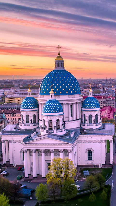 Beautiful White Church in The Sunset screenshot