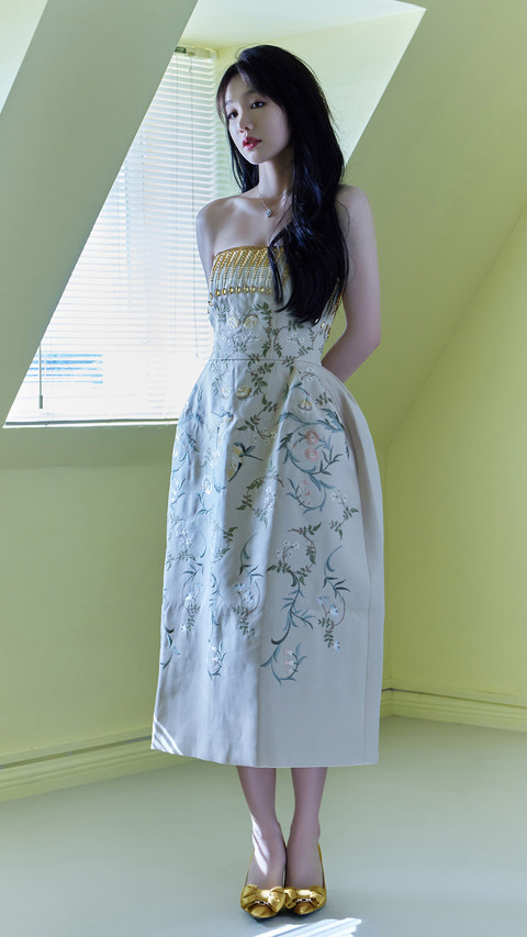 徐梦洁 温婉穿搭 screenshot
