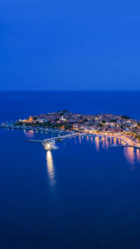 View of the seaside town Nessebar on the Black Sea, Bulgaria screenshot
