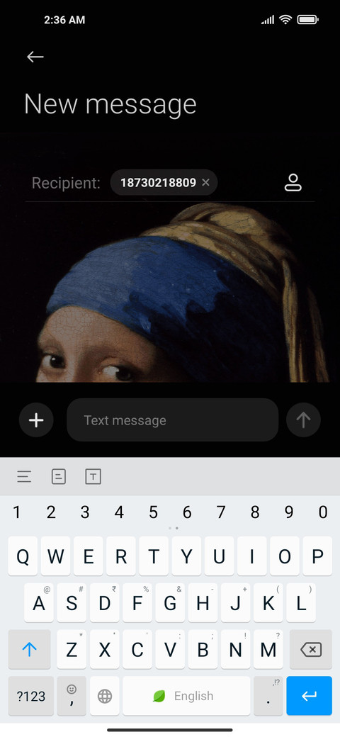Pearl earring screenshot