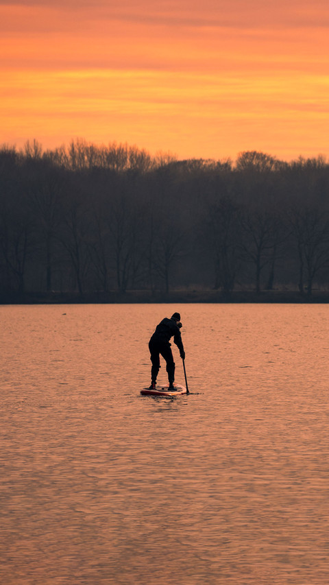 A quiet lake in Wittelsch-Neutertal screenshot