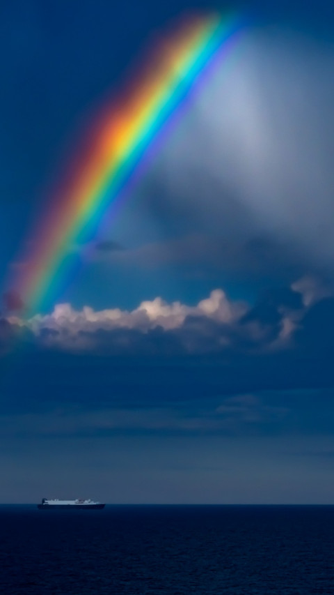 Rainbow Dream at Sea screenshot