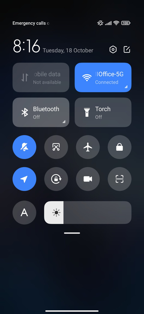silent and still screenshot