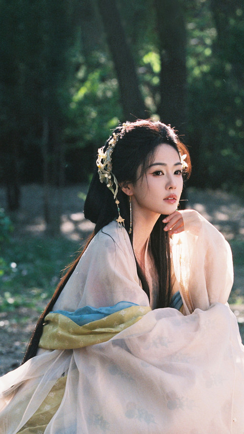 女明星的古装很曼妙 screenshot