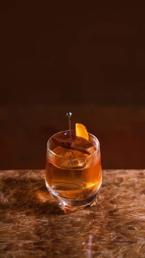 Elevated Old Fashion cocktail in the making screenshot