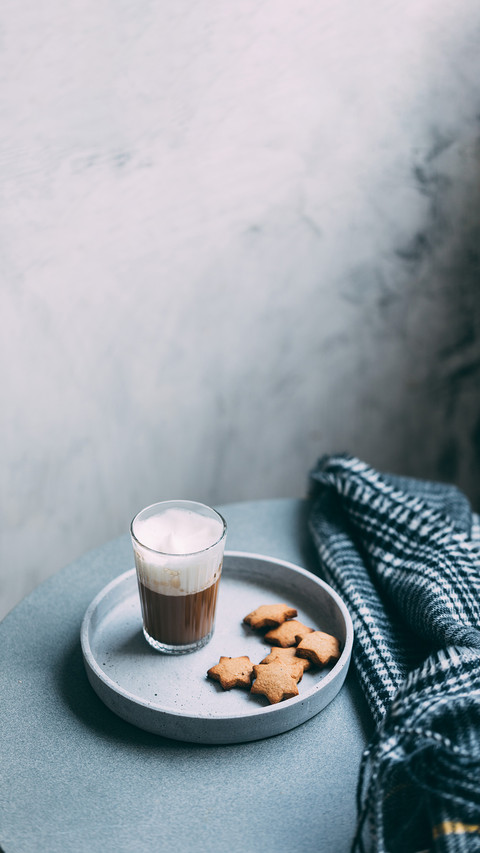 Good morning concept. Morning begins with coffee screenshot