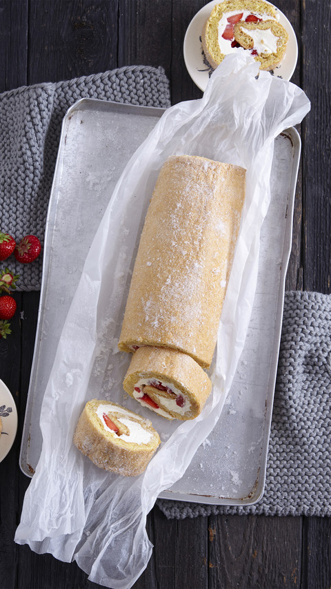 Teach you how to make delicious cake rolls 9 screenshot