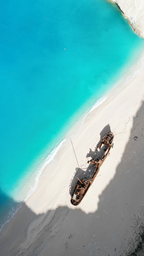 Greek shipwreck screenshot