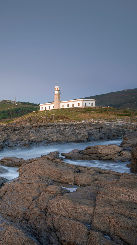 Lonely lighthouse in Carnota, Galicia, Spain screenshot