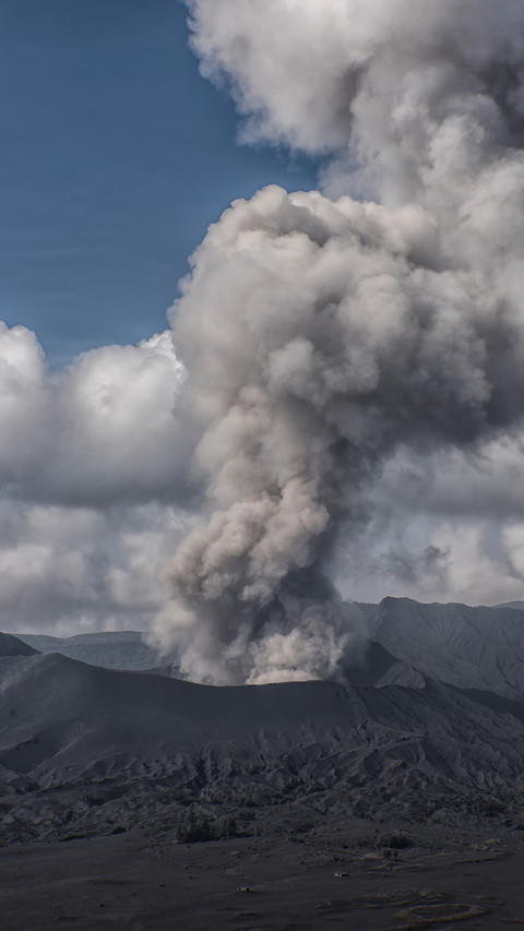 火山风光-拍信图库 screenshot