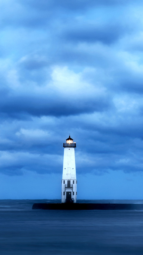 The Frankfort North Breakwater Lighthouse screenshot