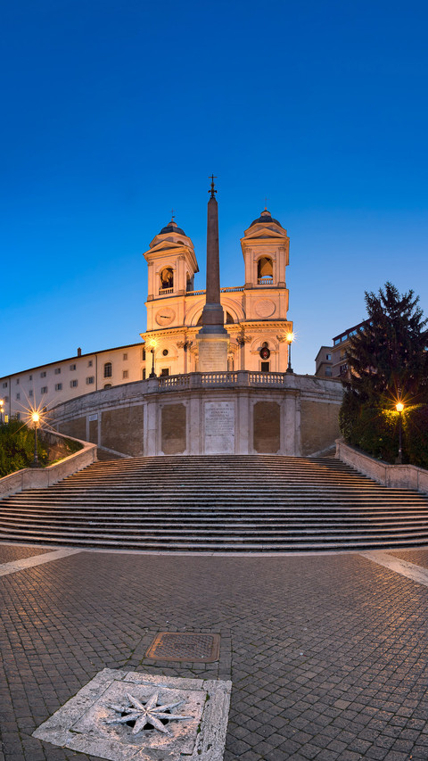 Spanish steps in rome screenshot