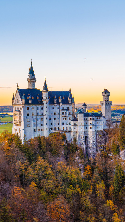Neuschwanstein Castle in Germany at sunset screenshot