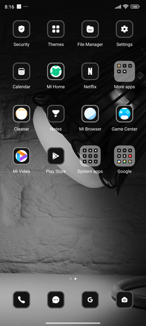 Monochrome Light screenshot