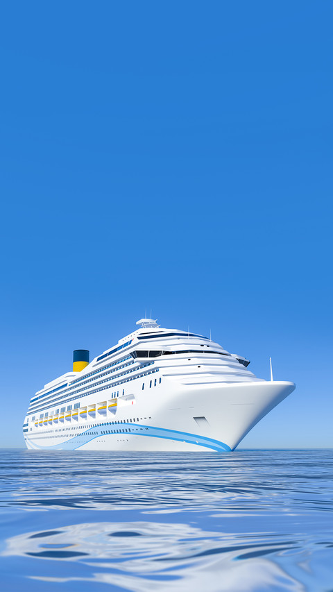 A white cruise ship in front of the clear blue sky screenshot