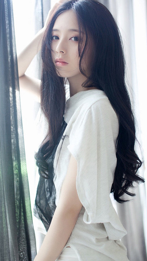 美女 screenshot