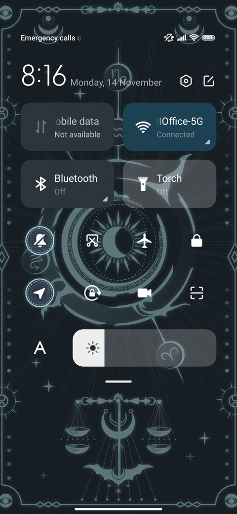 Helios Card screenshot