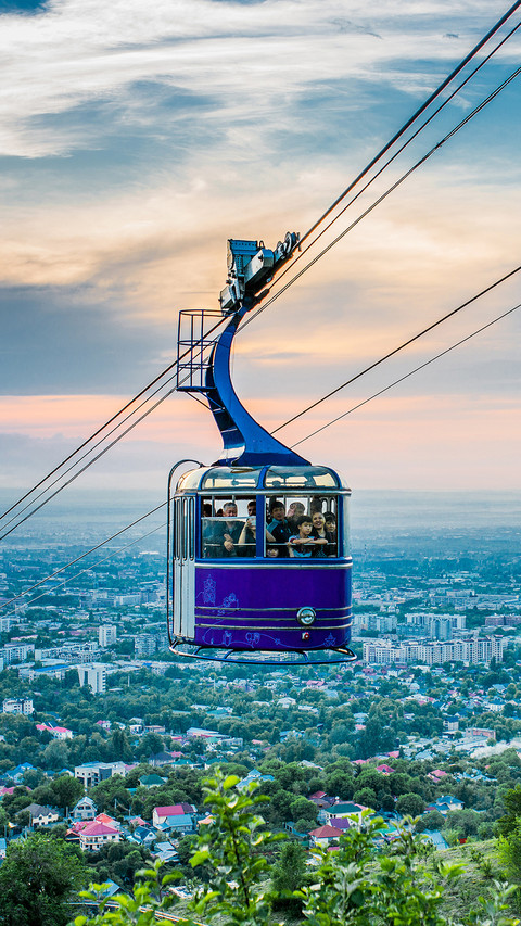 Mountain cable car-02 screenshot