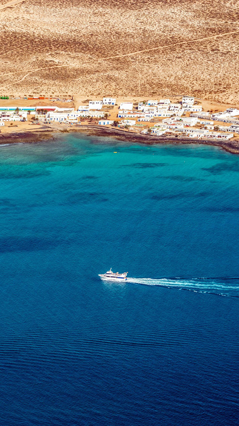 One of the coolest islands in spain screenshot