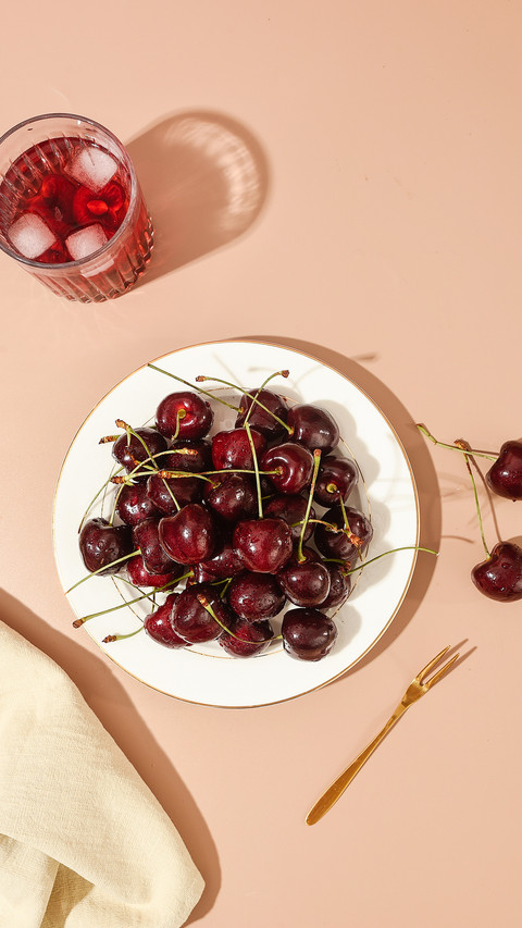 Cold knowledge of delicious cherries screenshot