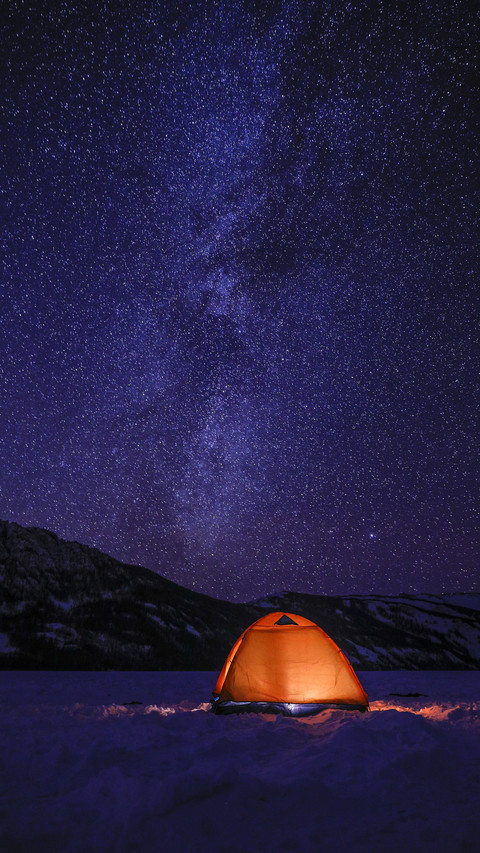 Tent under Milk Way screenshot