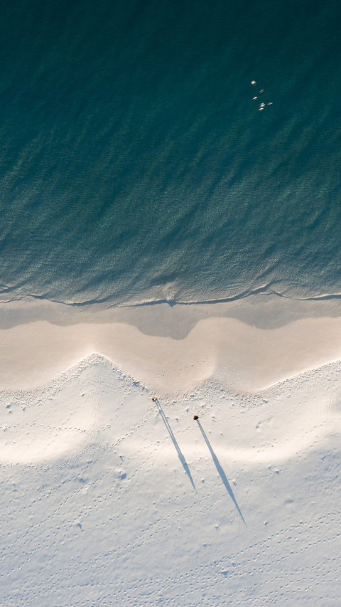 Basking in the sunshine by the jarvis bay beach screenshot