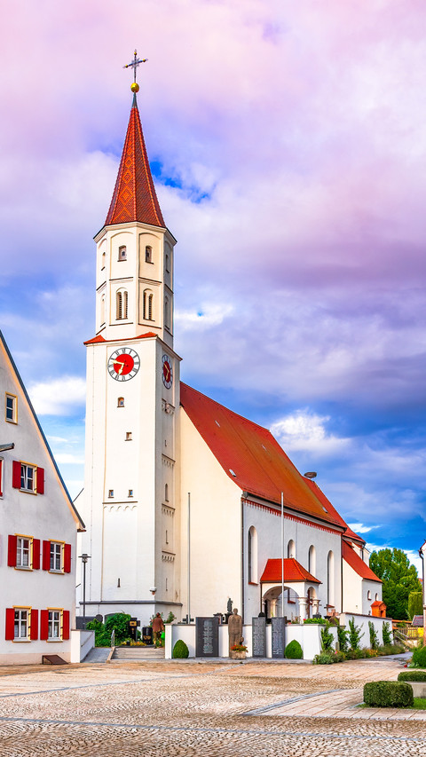 Tussenhausen, Germany. Charming small town screenshot