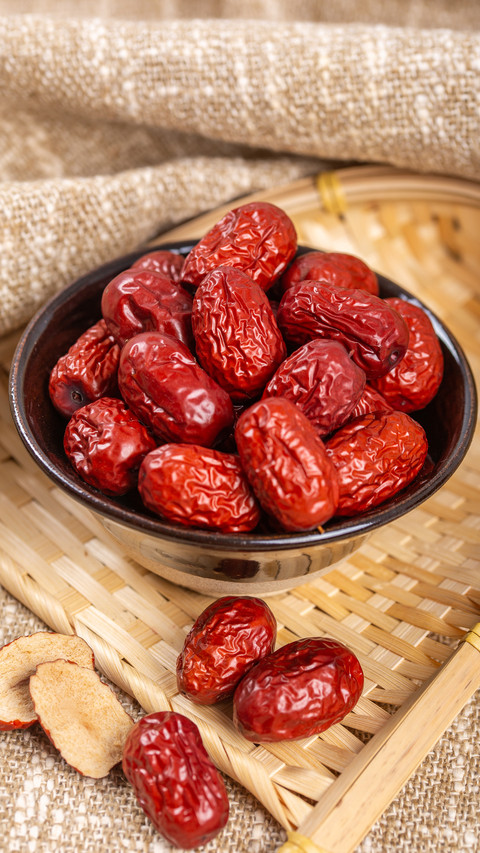 Dont underestimate red dates screenshot