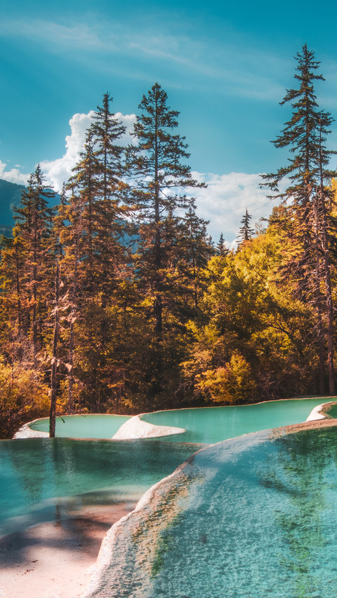 The autumn colors of the immortal pool screenshot