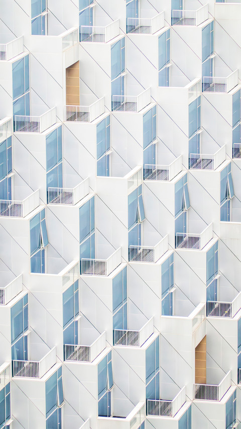 Place daily life with repetitive geometry screenshot