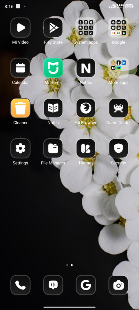 White Petals screenshot