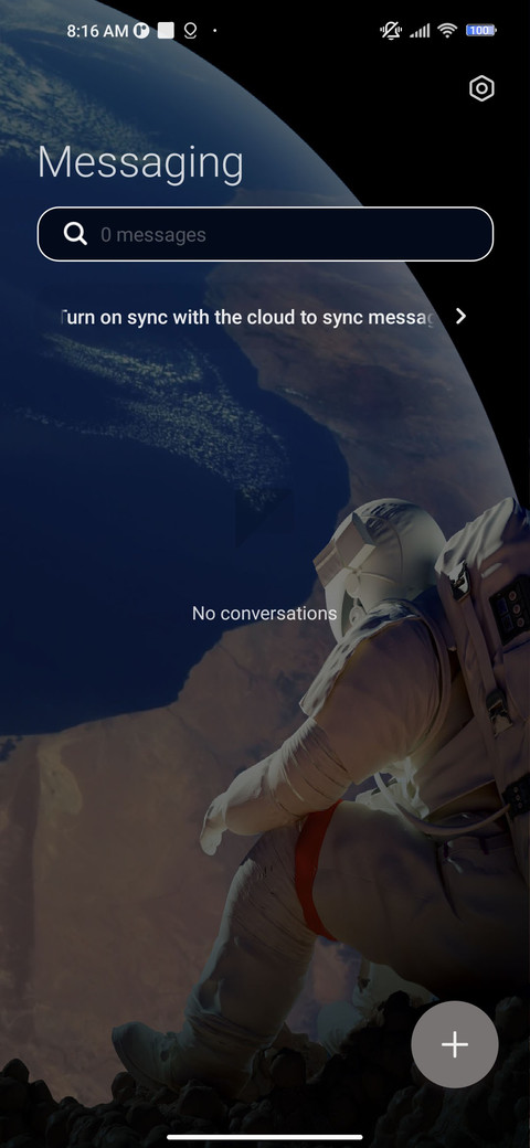 Overlooking planet screenshot