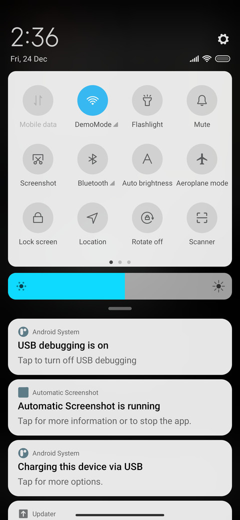 Black white_two screenshot