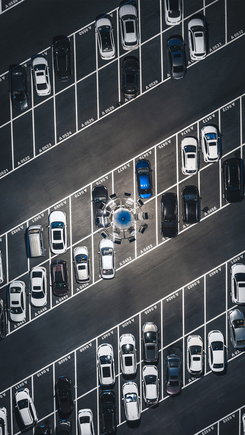 Is it necessary to buy a parking space when buying a screenshot