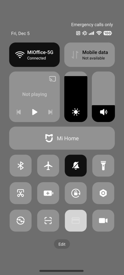 BlackGlassier V1 screenshot