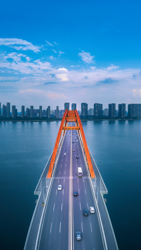 Fuyuan Road Bridge on Xiangjiang River screenshot