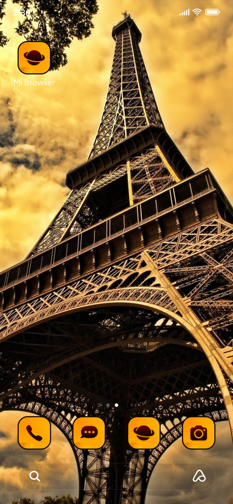 Eiffel tower screenshot