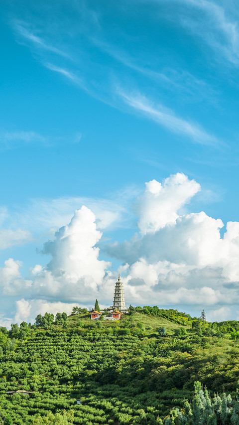 Huanwen pagoda a landmark building in shiping county screenshot