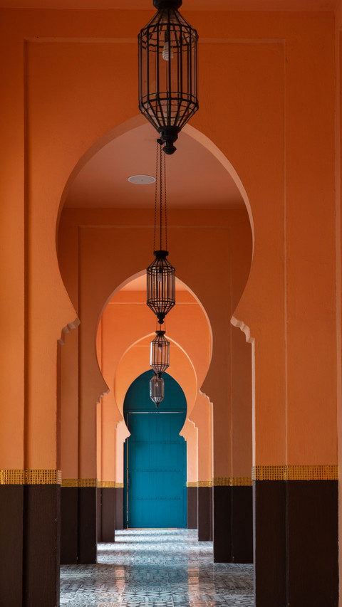 Grand Corridor, Adorned with Elegance and History screenshot