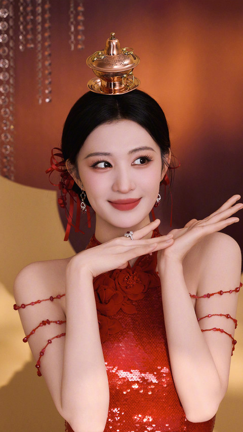 女星大片里的中华文化 screenshot