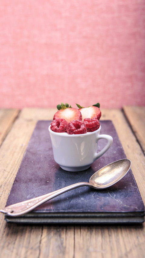 Berry desserts screenshot